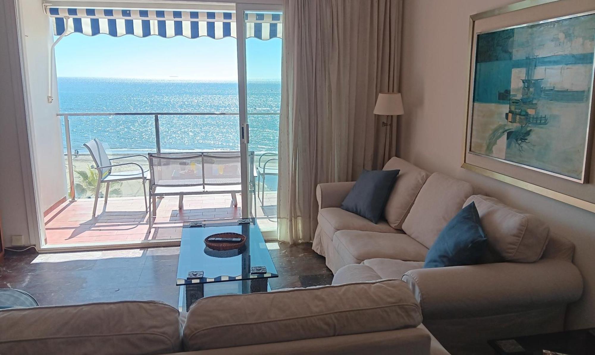 Alojamiento Iberia Playa Estepona Exteriör bild