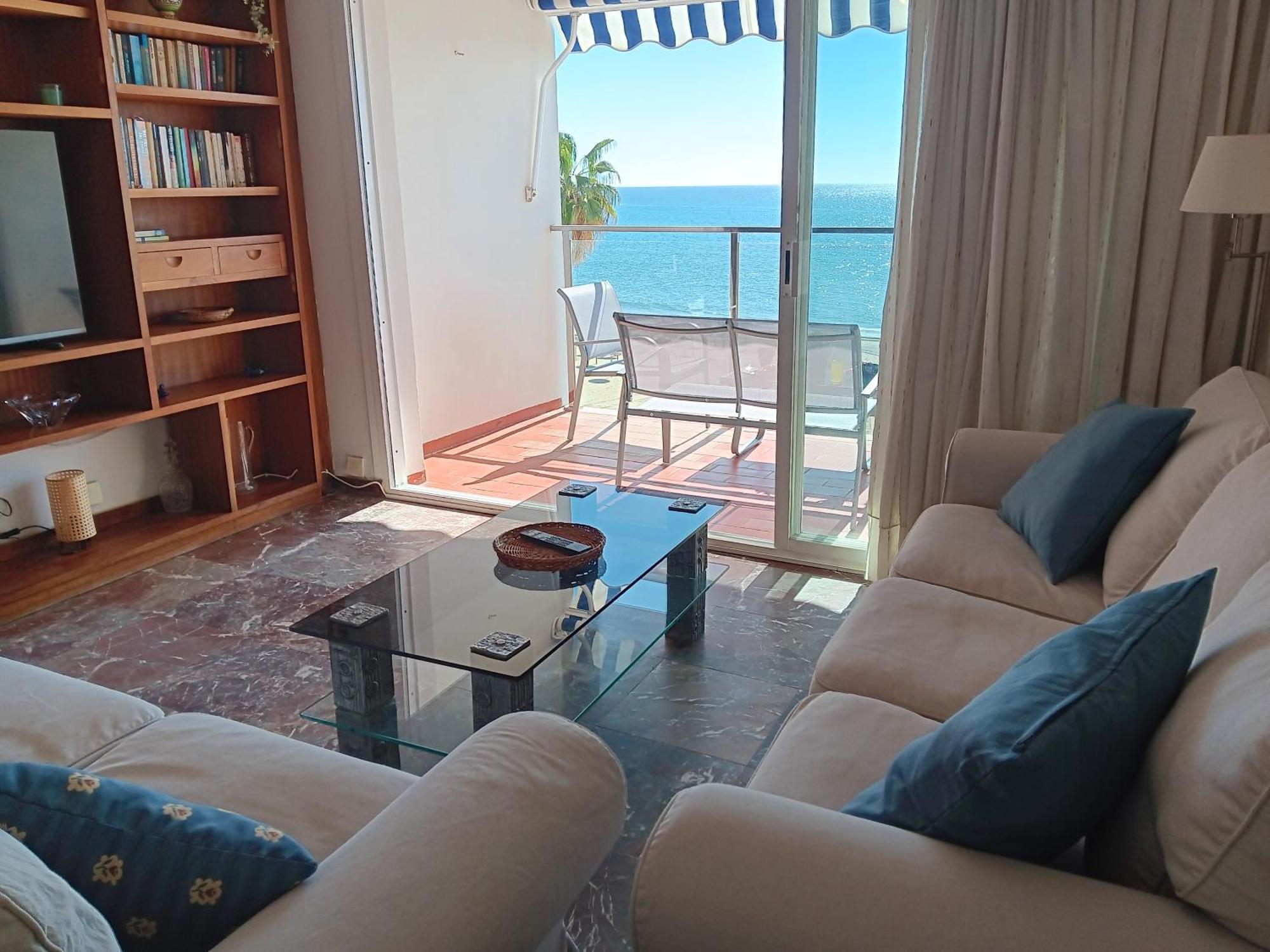 Alojamiento Iberia Playa Estepona Exteriör bild