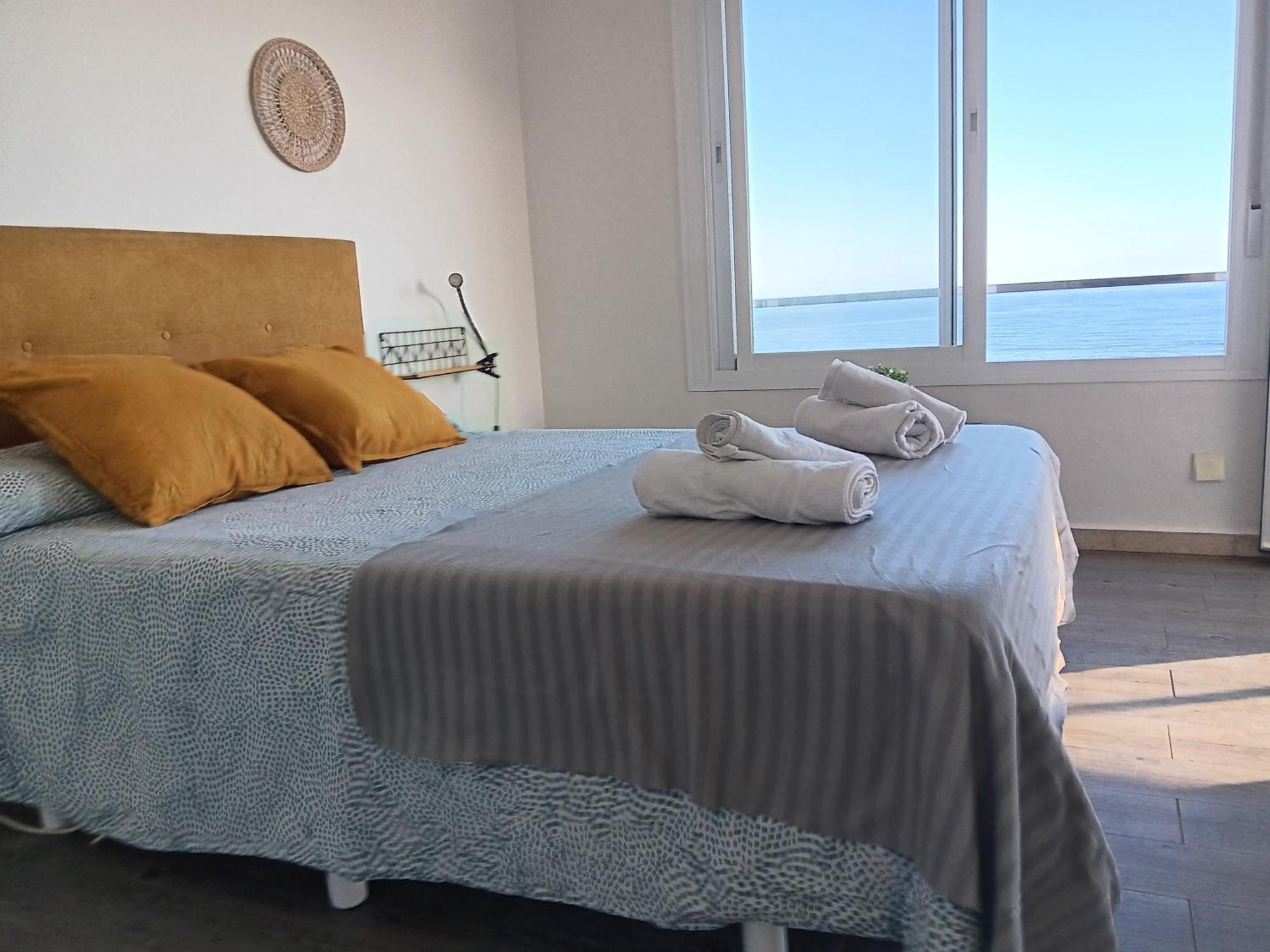 Alojamiento Iberia Playa Estepona Exteriör bild
