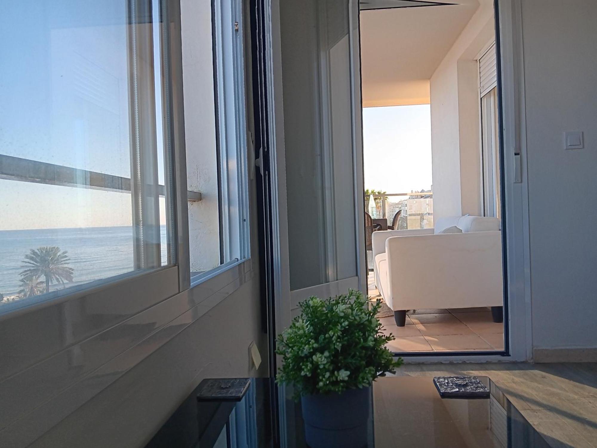 Alojamiento Iberia Playa Estepona Exteriör bild